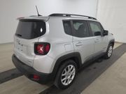 Used 2021 Jeep Renegade Latitude FWD image 4