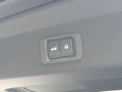 New 2026 Nissan Rogue SL AWD/4WD image 21