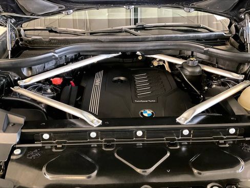 Used 2019 BMW X5 xDrive40i w/ Premium Package 2 AWD/4WD image 56