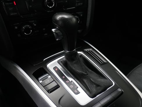 Used 2010 Audi A5 2.0T Premium Plus image 20