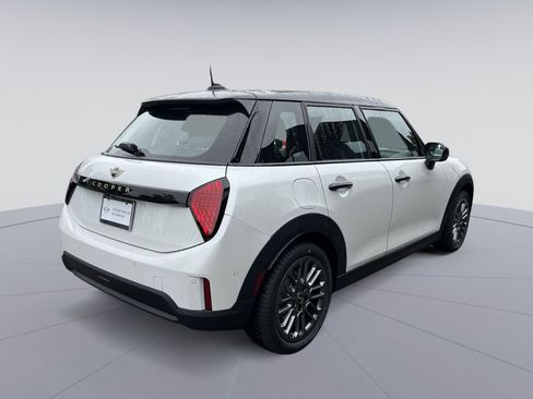 New 2026 MINI Cooper 4-Door Hardtop image 5