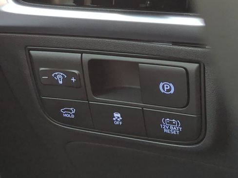 Certified 2025 Hyundai Tucson SEL AWD/4WD image 33