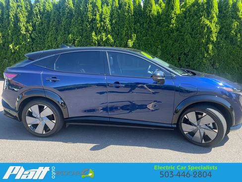 Used 2023 Nissan Ariya AWD/4WD image 18