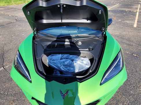 New 2026 Chevrolet Corvette Stingray Preferred Conv RWD image 17