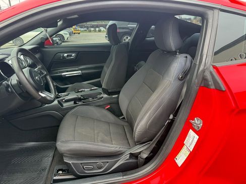 Used 2015 Ford Mustang Coupe w/ Equipment Group 051A RWD image 9