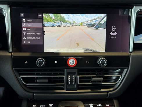 New 2026 Porsche Macan AWD/4WD image 21