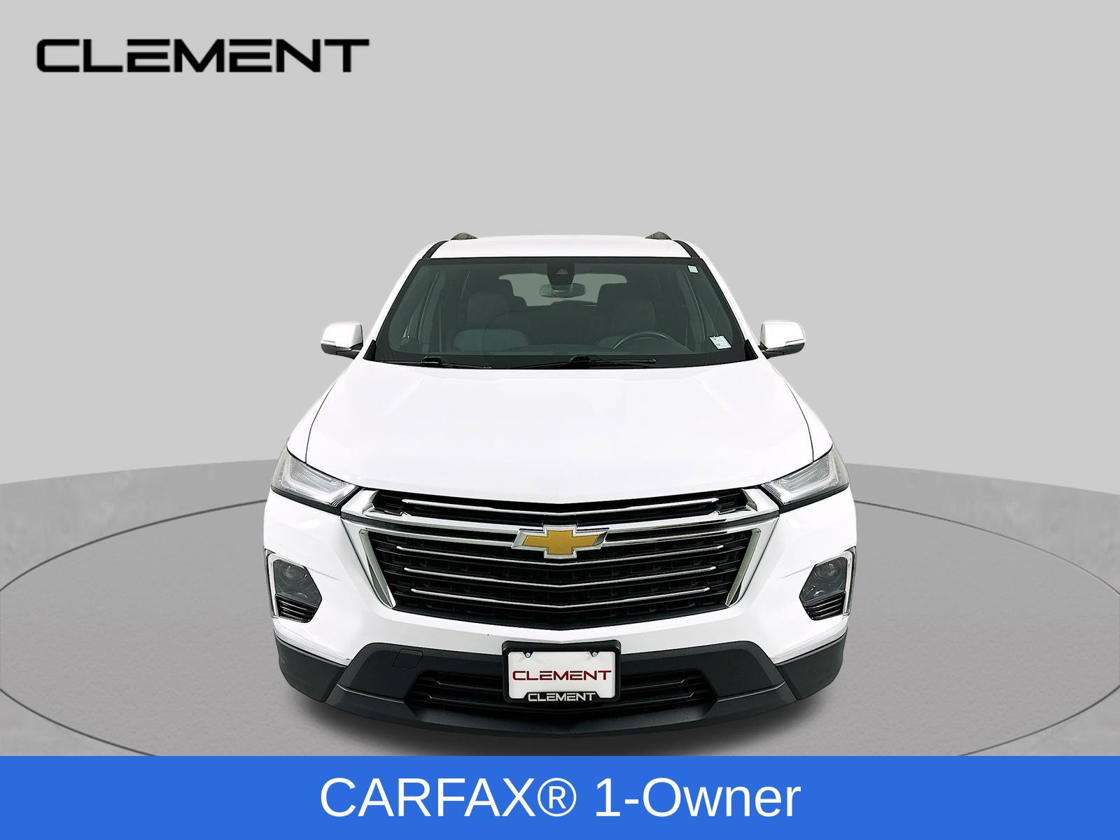 Used 2023 Chevrolet Traverse LT FWD image 2