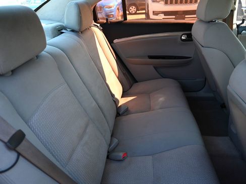 Used 2007 Saturn Aura XE image 17