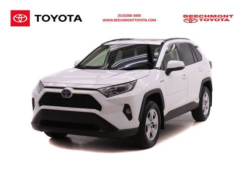 Used 2020 Toyota RAV4 XLE w/ Convenience Package image 1