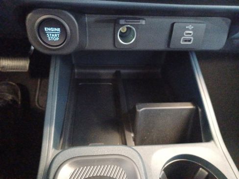 New 2025 Ford Maverick Lobo image 28