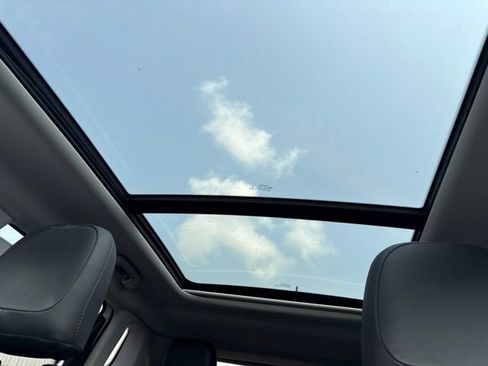 Used 2018 Jeep Compass Trailhawk AWD/4WD image 2