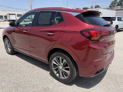 Used 2023 Buick Encore GX Select w/ Sport Touring Package AWD/4WD image 5