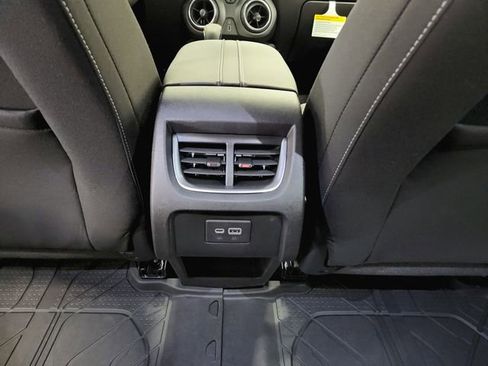 New 2026 Chevrolet Blazer LT w/ Convenience Package image 31