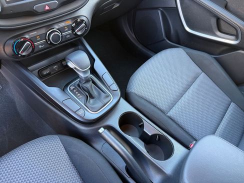 Used 2025 Kia Soul LX w/ LX Technology Package image 39