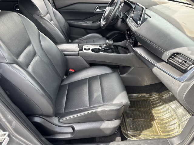 Used 2021 Nissan Rogue SV w/ Premium Package AWD/4WD image 25