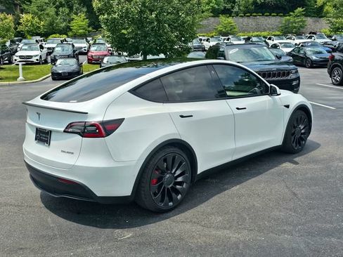 Used 2022 Tesla Model Y Performance AWD/4WD image 8