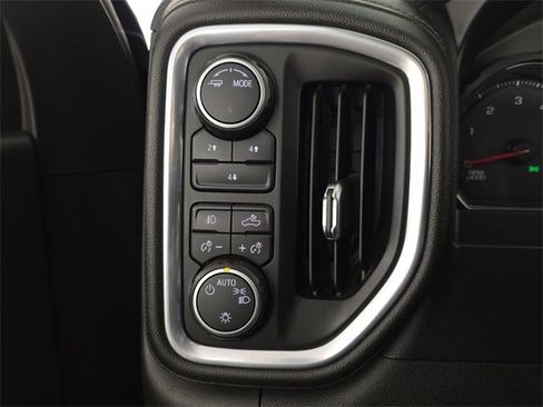 Used 2021 Chevrolet Silverado 3500 LT w/ Convenience Package image 19