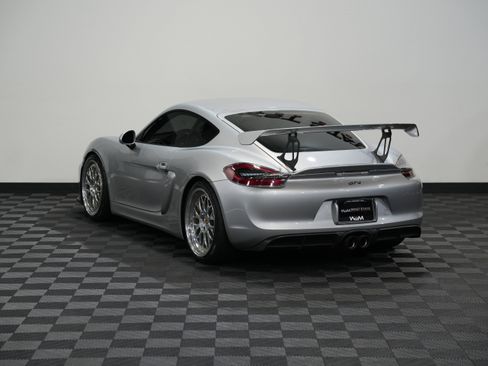 Used 2016 Porsche Cayman GT4 image 8
