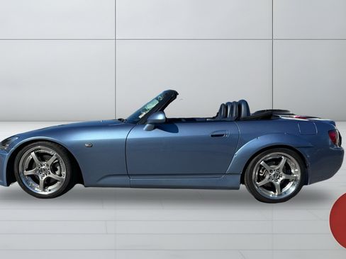 Used 2003 Honda S2000 image 4