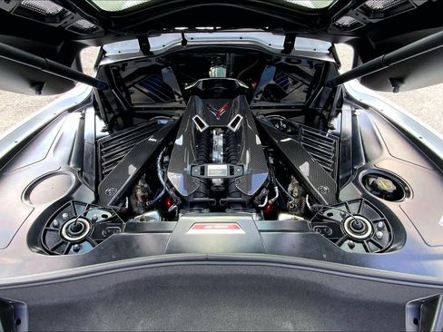 Used 2025 Chevrolet Corvette Z06 w/ Z07 Performance Package RWD image 30