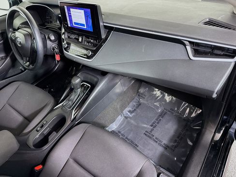 Used 2024 Toyota Corolla LE image 29