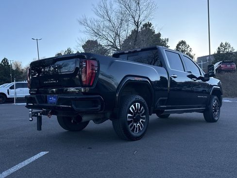 Used 2024 GMC Sierra 2500 Denali Ultimate image 7