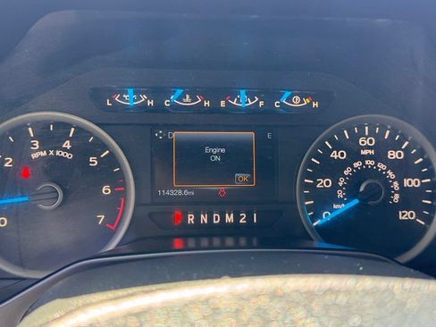 Used 2015 Ford F150 XLT w/ Equipment Group 301A Mid AWD/4WD image 20