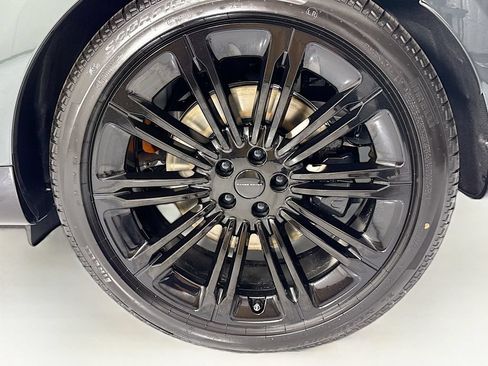 New 2026 Land Rover Range Rover Autobiography AWD/4WD image 30
