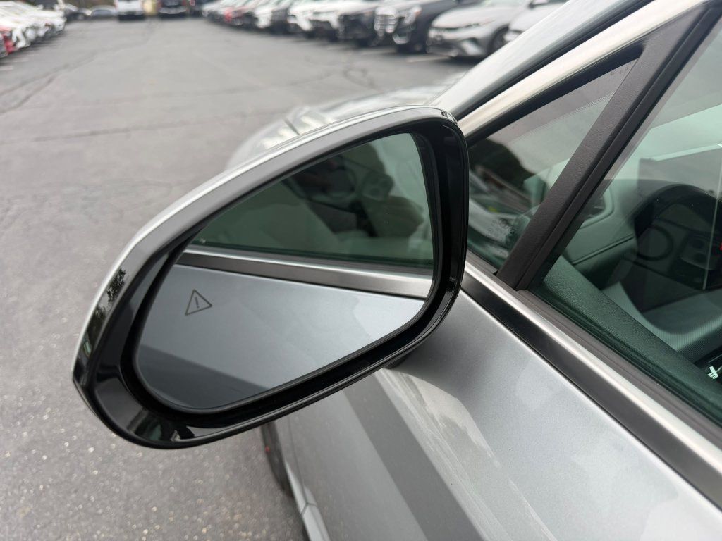 Used 2024 Hyundai Sonata SEL FWD image 23