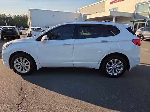 Used 2017 Buick Envision Essence FWD image 4