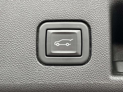 Used 2022 Chevrolet Equinox LT AWD/4WD image 38