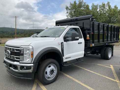 New 2024 Ford F550 4x4 Regular Cab Super Duty image 35