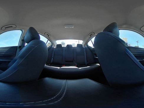 Used 2025 Nissan Altima 2.5 SV image 43