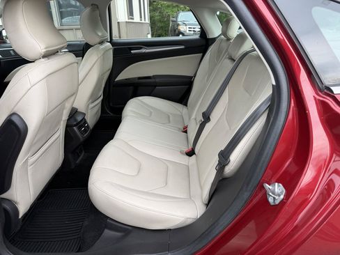 Used 2015 Ford Fusion Titanium FWD image 9