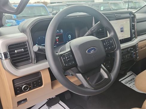 New 2026 Ford F250 XLT w/ XLT Premium Package image 17
