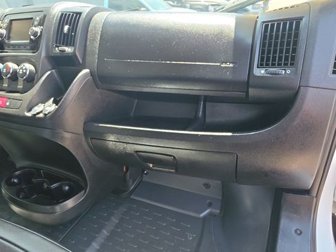 Used 2021 RAM ProMaster 2500 FWD image 31