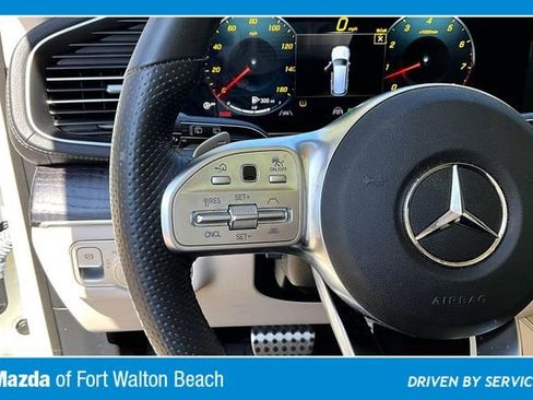 Used 2023 Mercedes-Benz GLS 580 4MATIC image 10