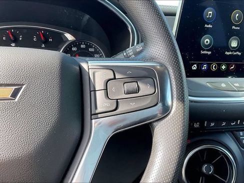 Used 2025 Chevrolet Blazer LT AWD/4WD image 19