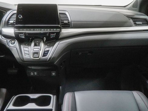 New 2026 Honda Odyssey Sport-L image 38