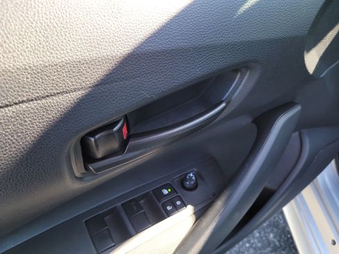 Certified 2025 Toyota Corolla LE image 17