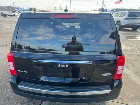 Used 2017 Jeep Patriot High Altitude image 6