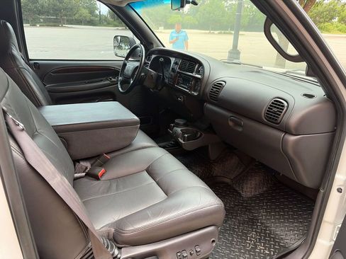 Used 2001 Dodge Ram 2500 Truck 4x4 Quad Cab image 14