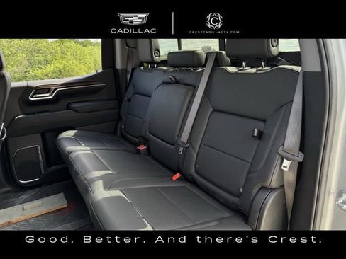 Used 2024 Chevrolet Silverado 1500 LT Trail Boss w/ LT Trail Boss Premium Package AWD/4WD image 24