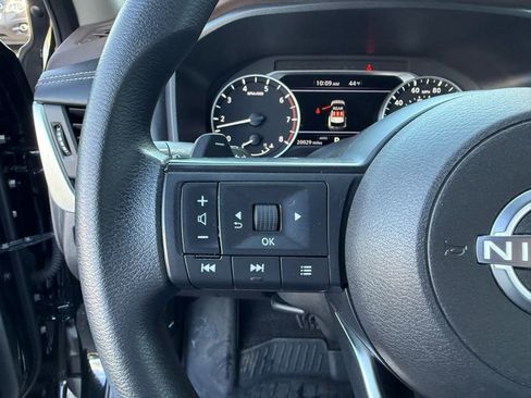 Certified 2023 Nissan Rogue S image 28