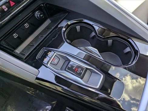 New 2025 Audi Q5 Premium Plus image 11