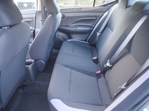 Used 2025 Nissan Versa S w/ Trunk Package FWD image 18