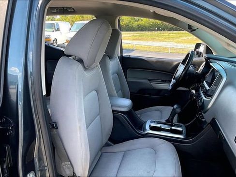 Used 2019 Chevrolet Colorado LT RWD image 30