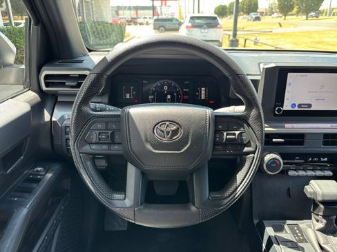 Used 2026 Toyota Tacoma SR5 RWD image 26