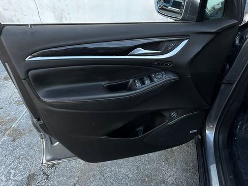 Used 2019 Buick Enclave Avenir w/ Avenir Technology Package image 13