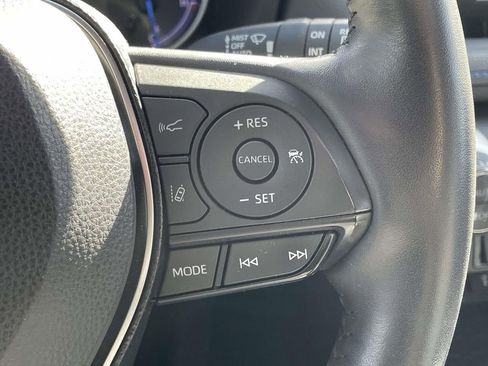 Used 2020 Toyota RAV4 XSE image 12